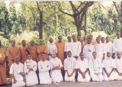 1998|Group photo of Sannyasis from Ramakrishna Mutt